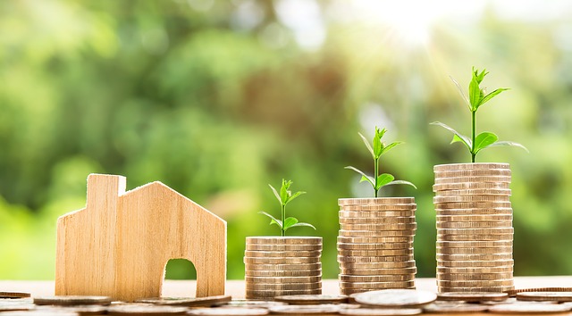 Should I have a 10% down payment saved before buying a house?